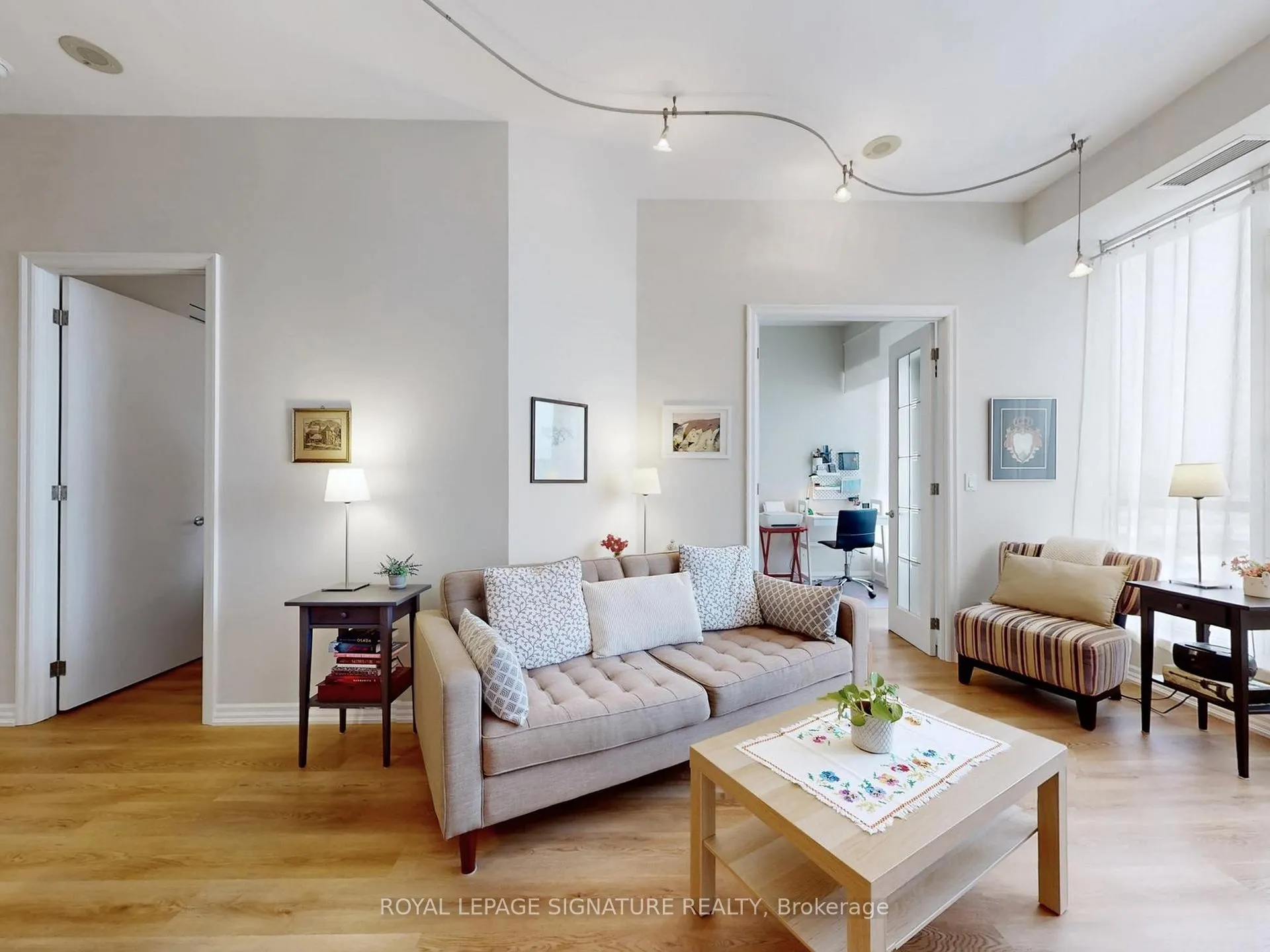 Photo 10 of Unit 706, 797 Don Mills Road, Toronto, Flemingdon Park — HOMEH