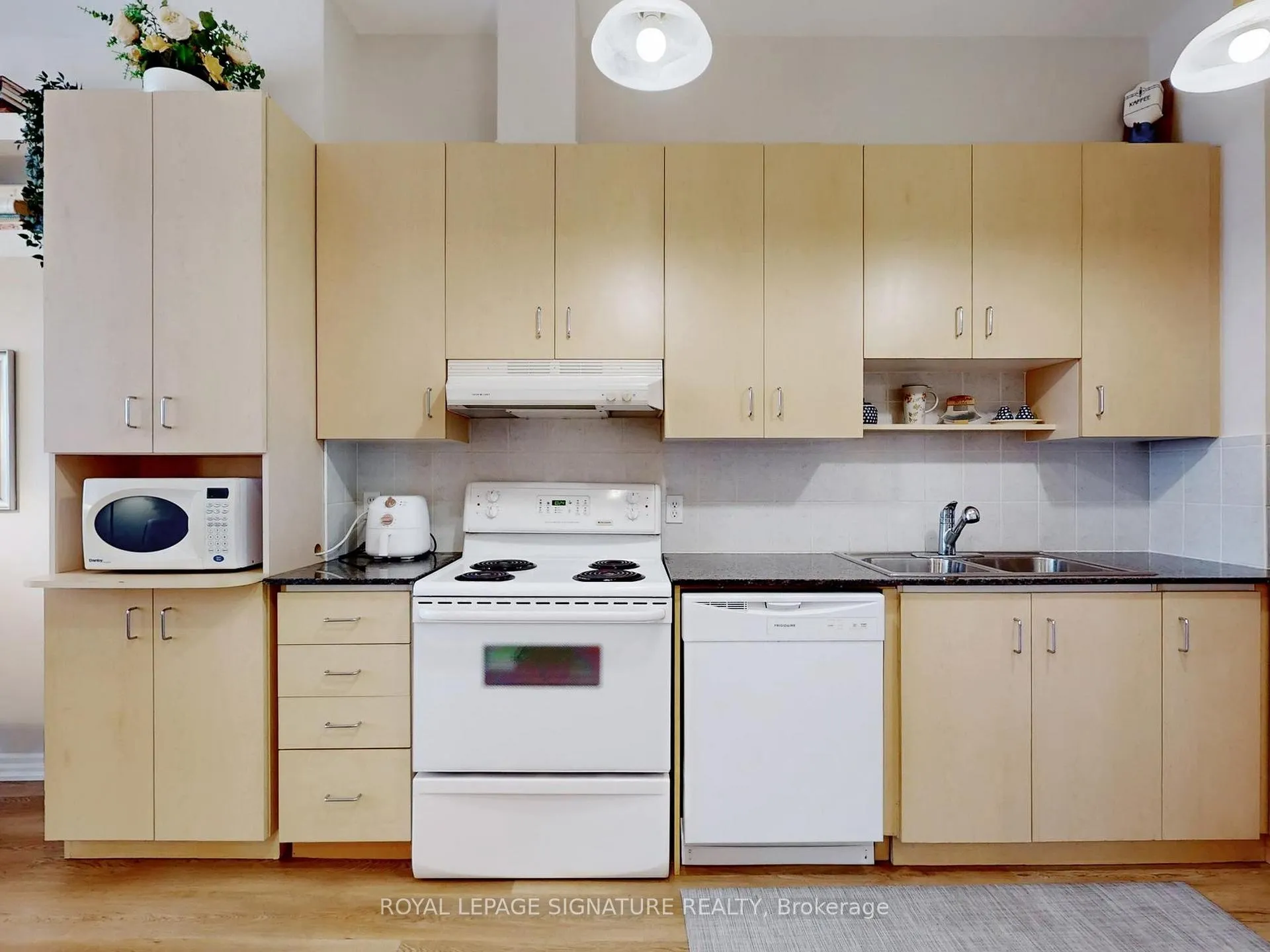 Photo 16 of Unit 706, 797 Don Mills Road, Toronto, Flemingdon Park — HOMEH