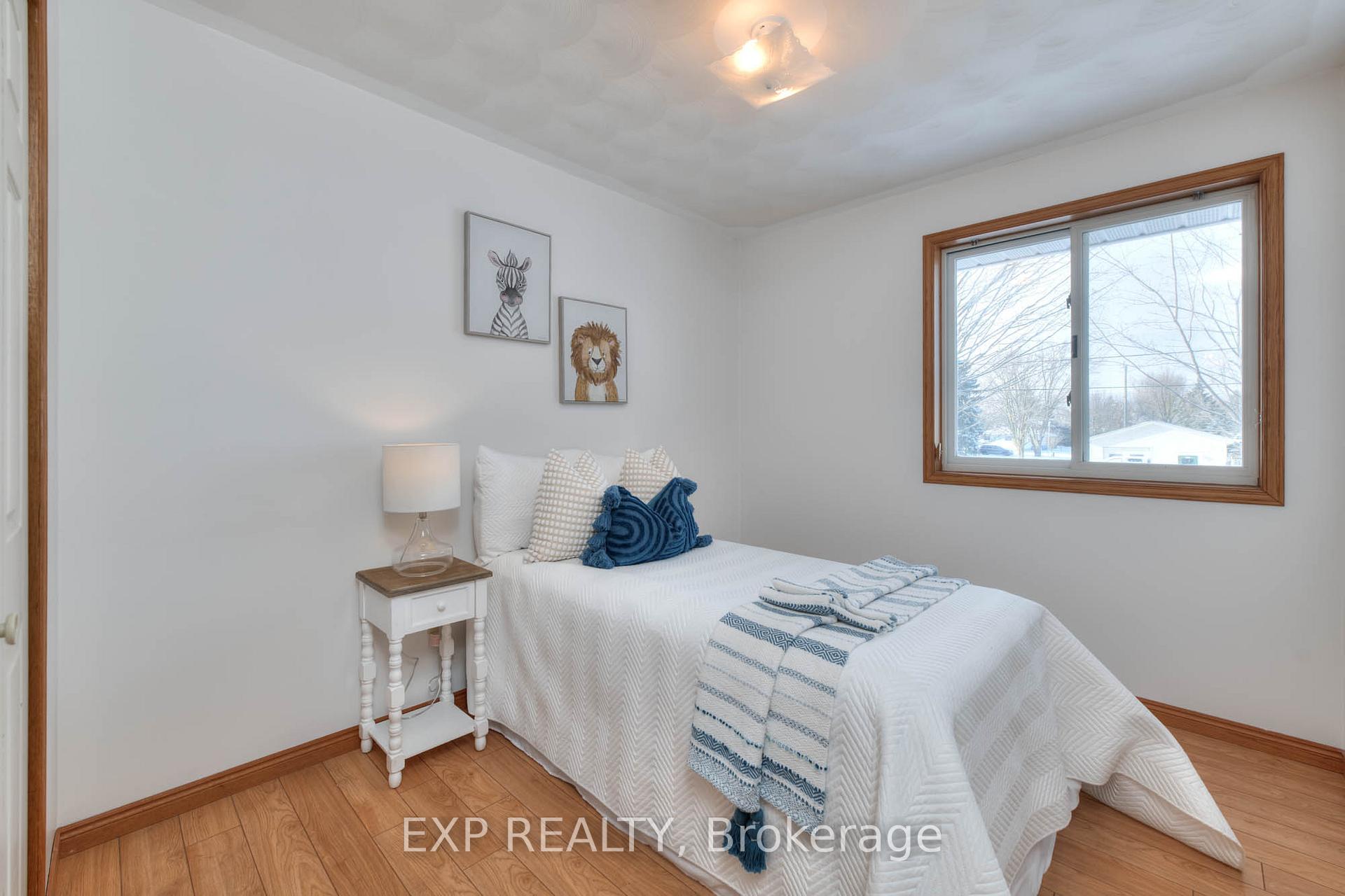 Photo 23 of 95 Dunedin Drive, Huron East, Brussels — HOMEH