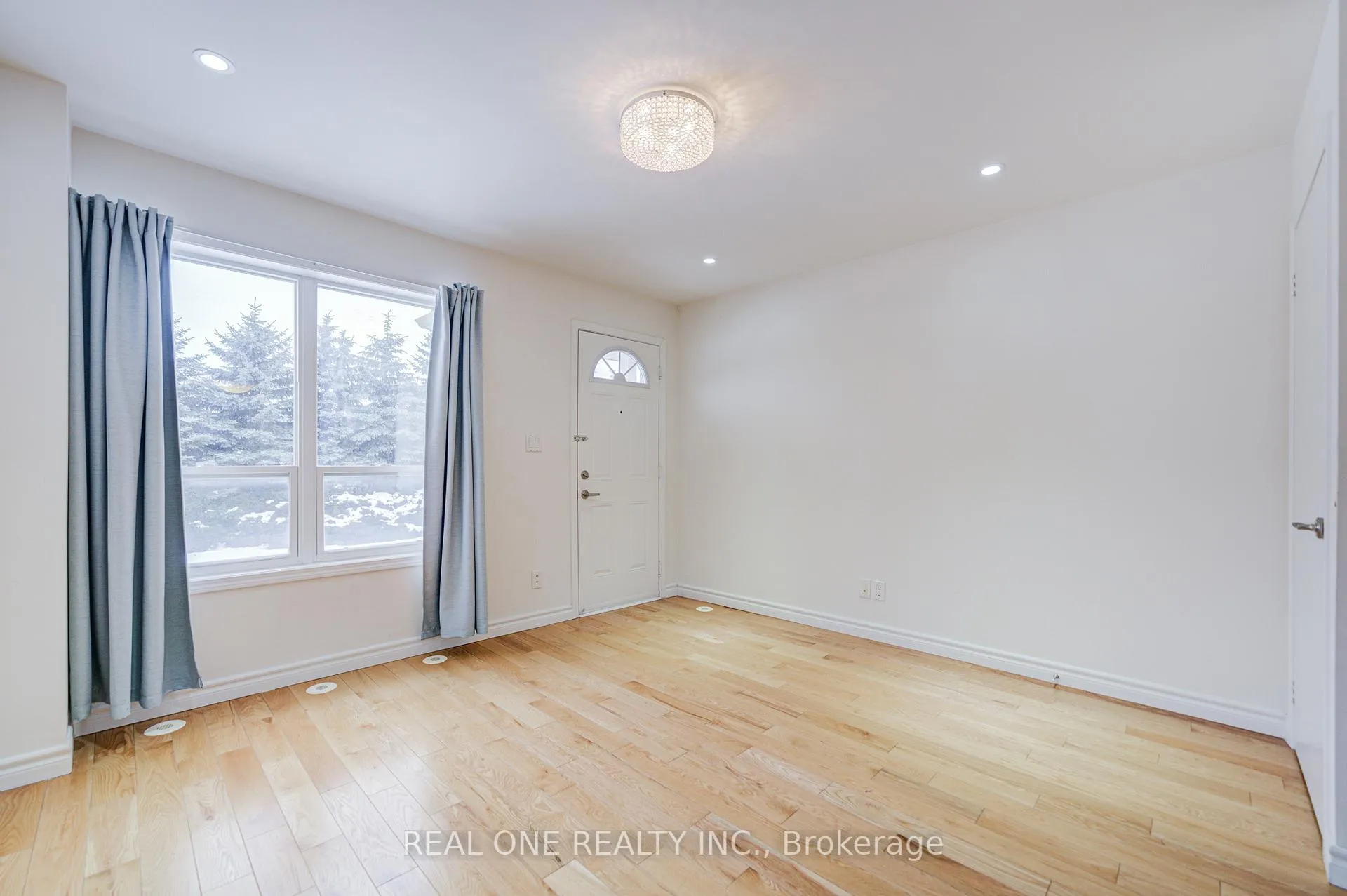 Photo 10 of 95 Faithful Way, Markham, Milliken Mills East — HOMEH