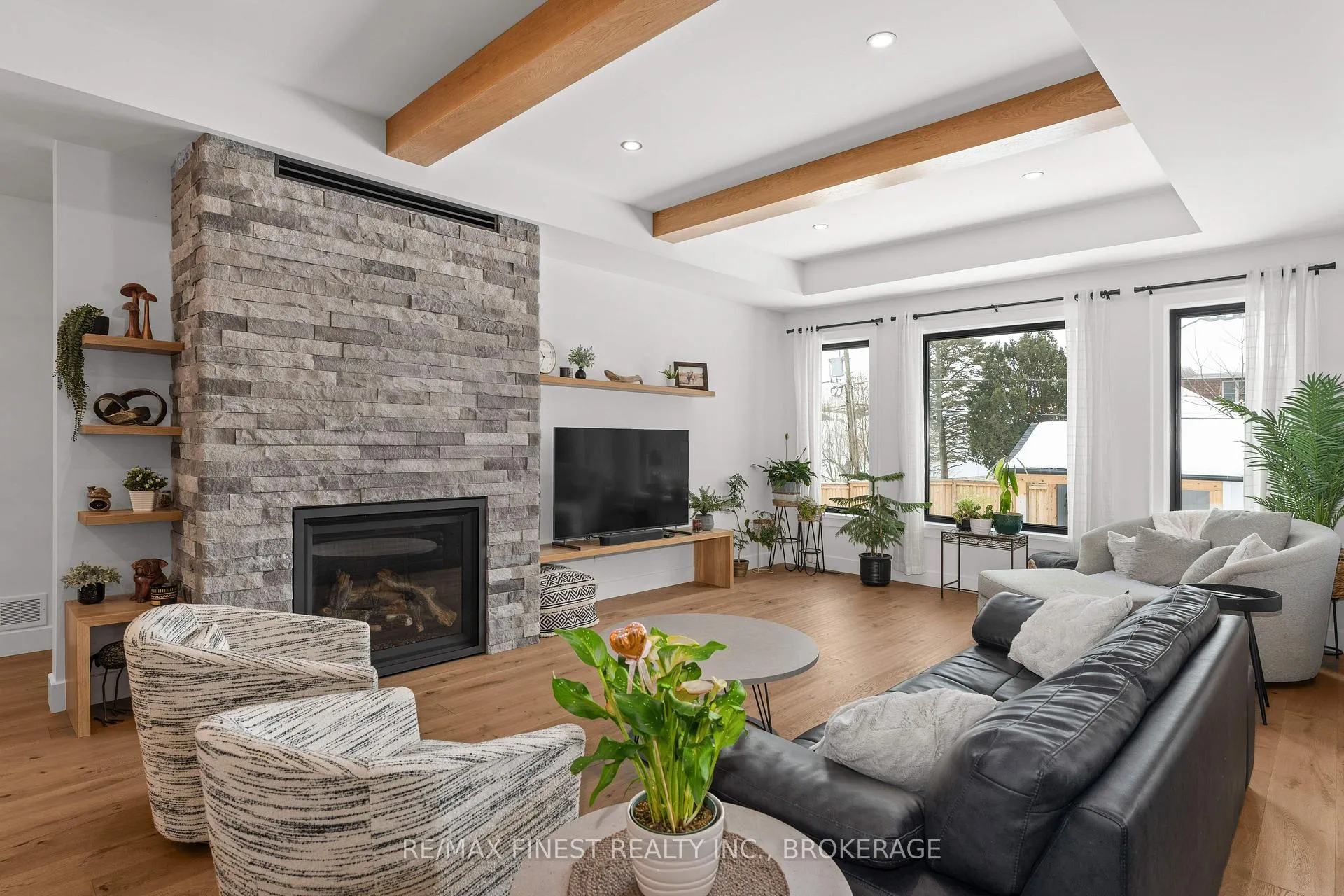 Photo 15 of 7 Crescent Drive, Kingston, City Southwest — HOMEH