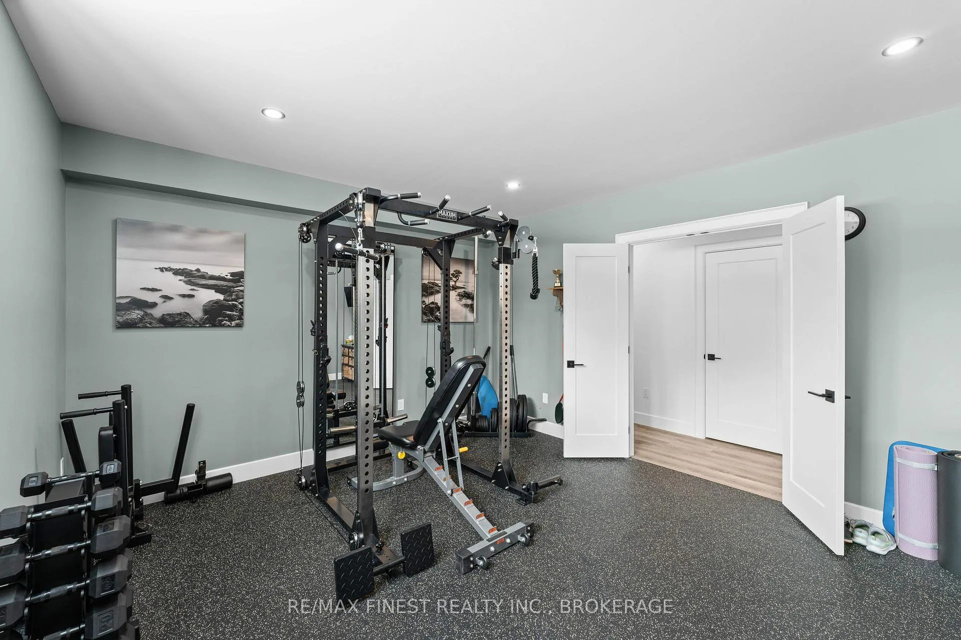 Photo 41 of 7 Crescent Drive, Kingston, City Southwest — HOMEH