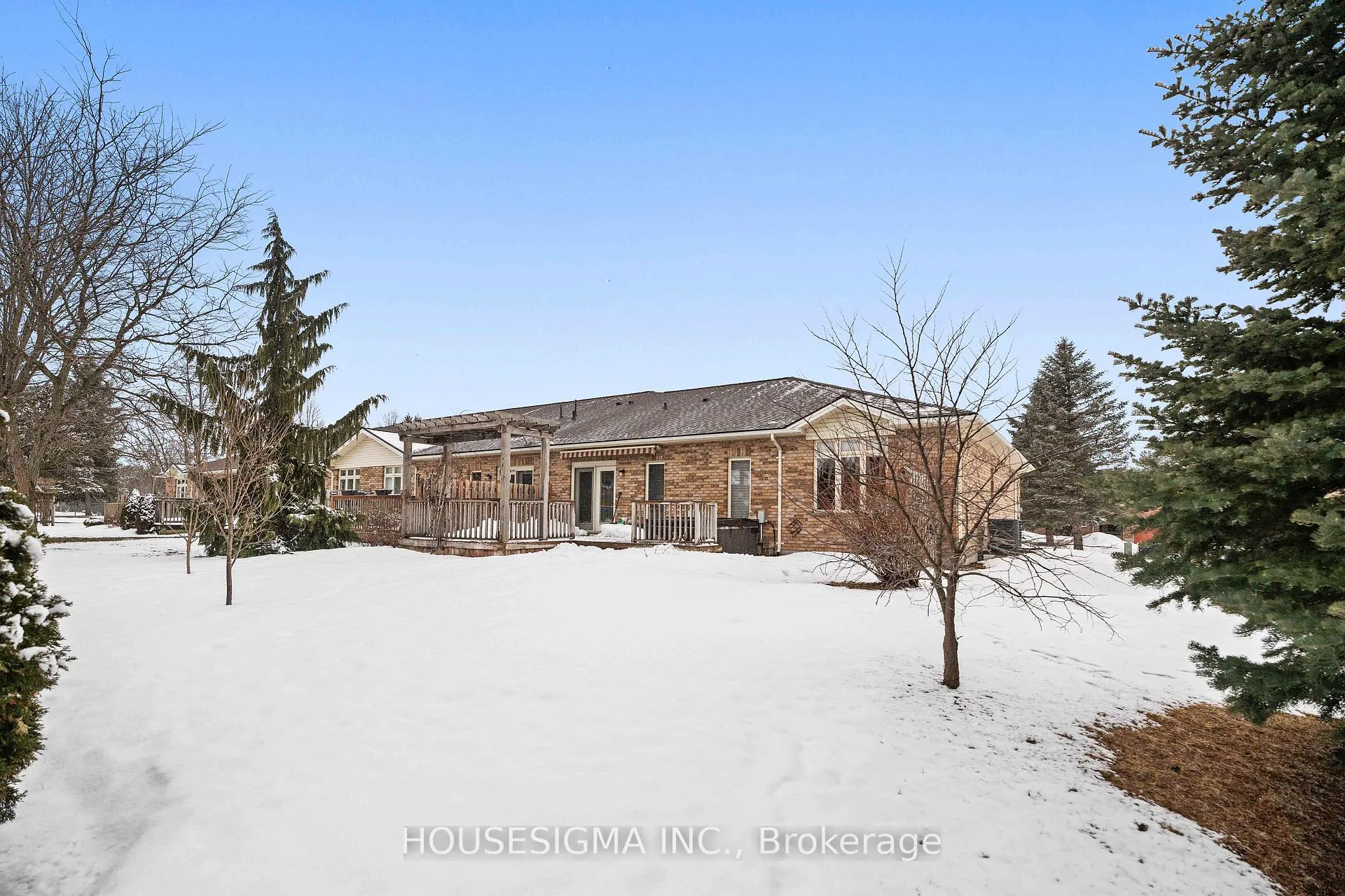 Photo 32 of 92 Carleton Court, Thames Centre, Dorchester — HOMEH