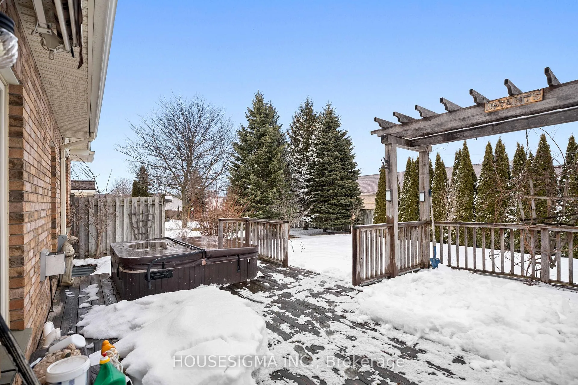 Photo 34 of 92 Carleton Court, Thames Centre, Dorchester — HOMEH