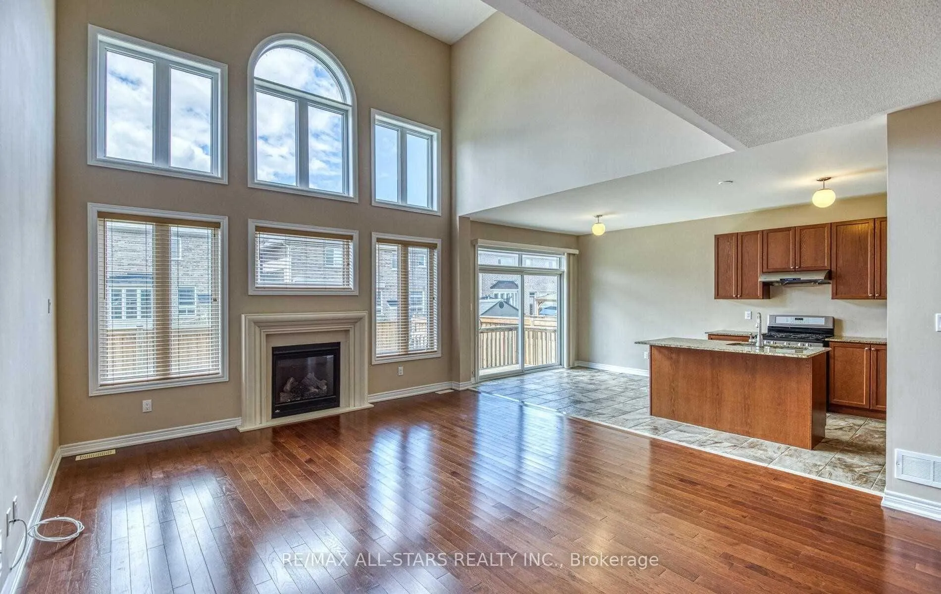 Photo 16 of 20 Beechener Street, Georgina, Sutton & Jackson's Point — HOMEH