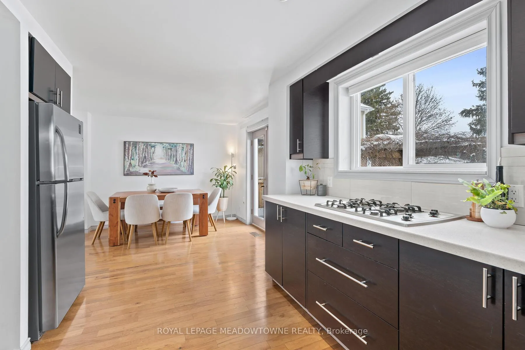 Photo 16 of 19 Union Street, Halton Hills, Georgetown — HOMEH