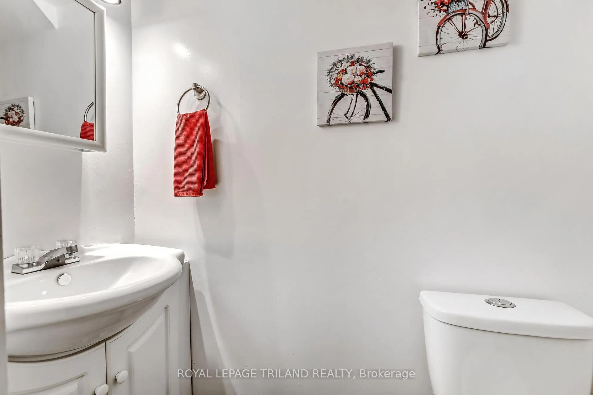 Photo 9 of 24 Flora Street, St. Thomas — HOMEH