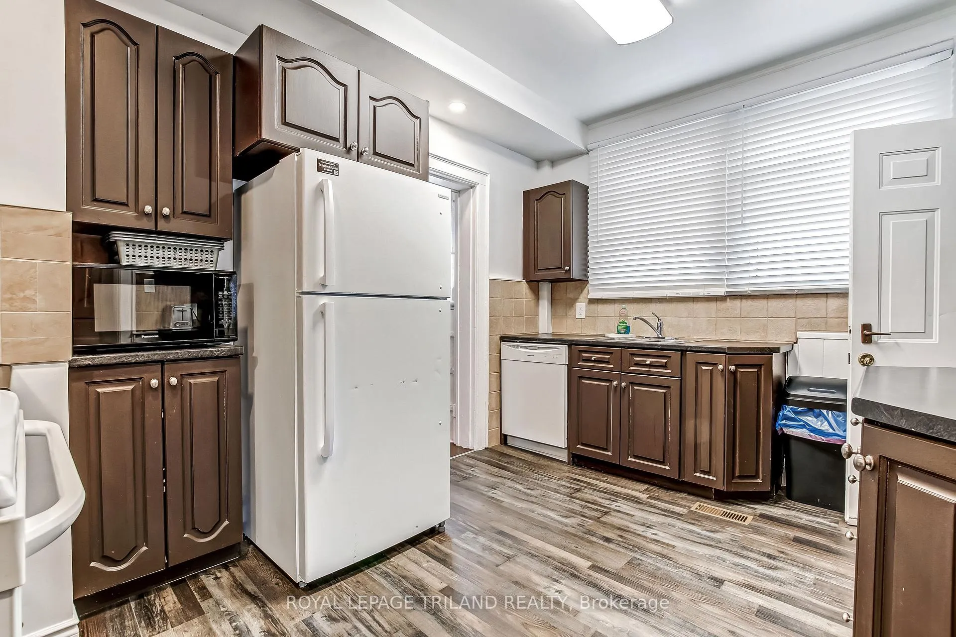 Photo 11 of 24 Flora Street, St. Thomas — HOMEH