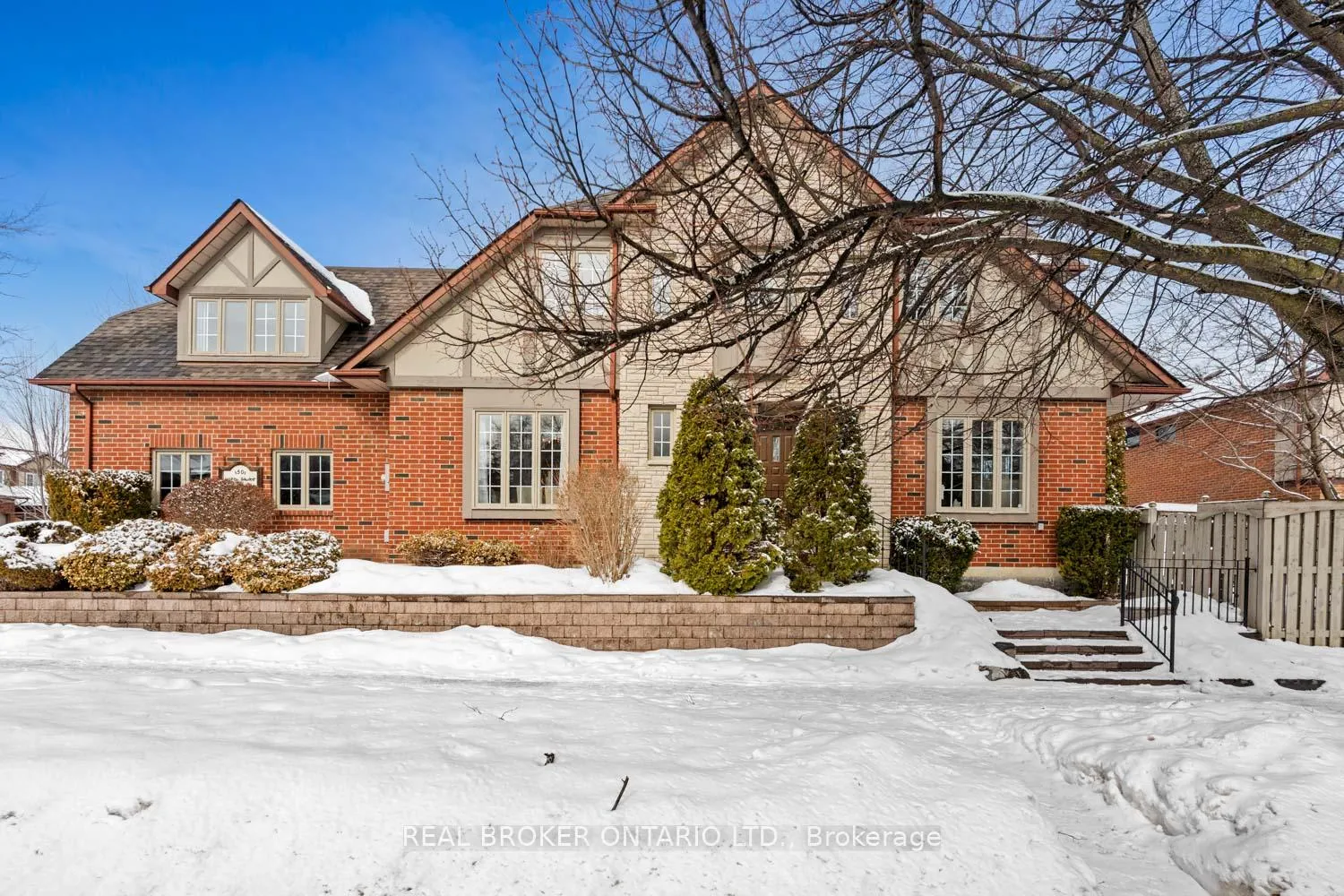 Photo 35 of 1501 Silver Spruce Drive, Pickering, Liverpool — HOMEH