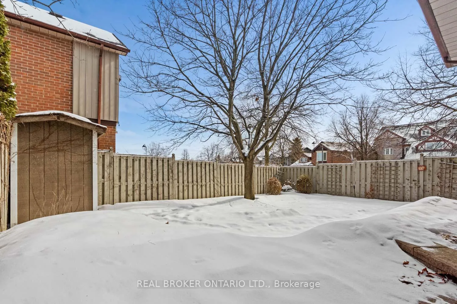 Photo 36 of 1501 Silver Spruce Drive, Pickering, Liverpool — HOMEH
