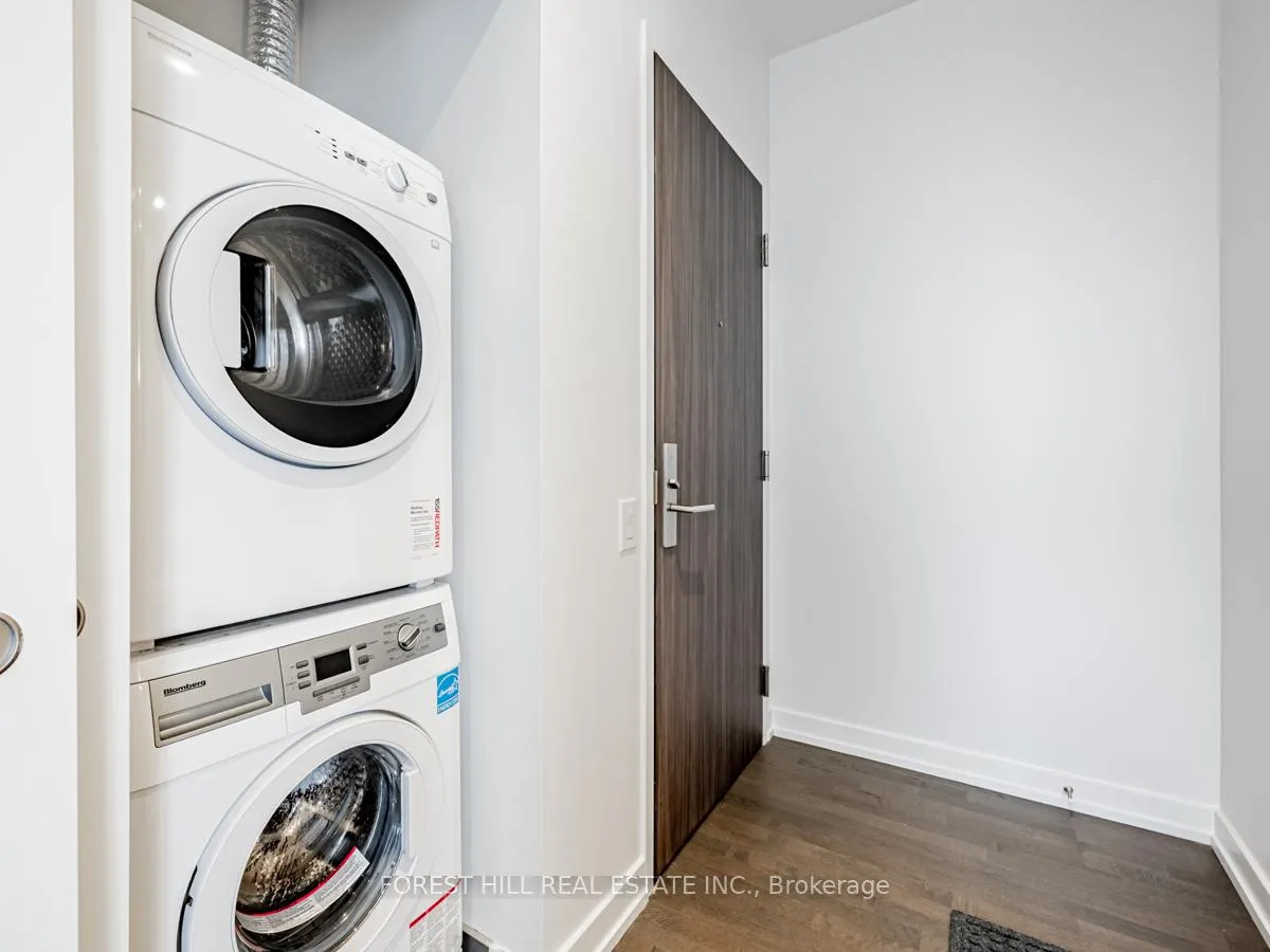 Photo 5 of Unit 3409, 185 Roehampton Avenue, Toronto, Mount Pleasant West — HOMEH