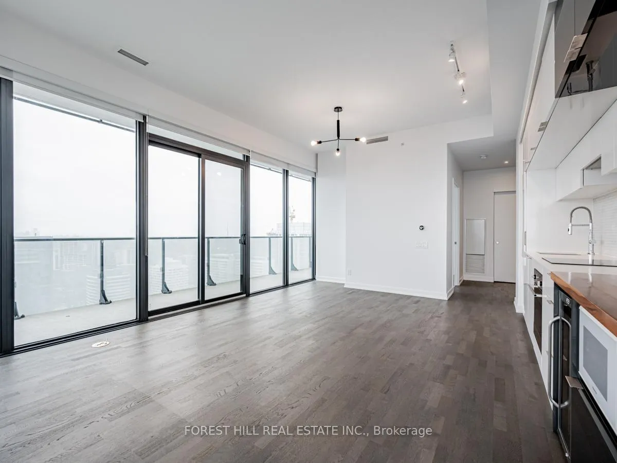 Photo 12 of Unit 3409, 185 Roehampton Avenue, Toronto, Mount Pleasant West — HOMEH