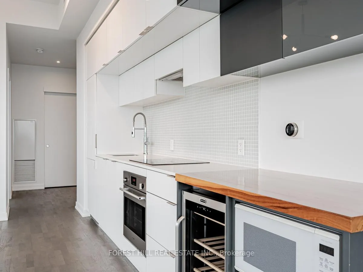 Photo 14 of Unit 3409, 185 Roehampton Avenue, Toronto, Mount Pleasant West — HOMEH