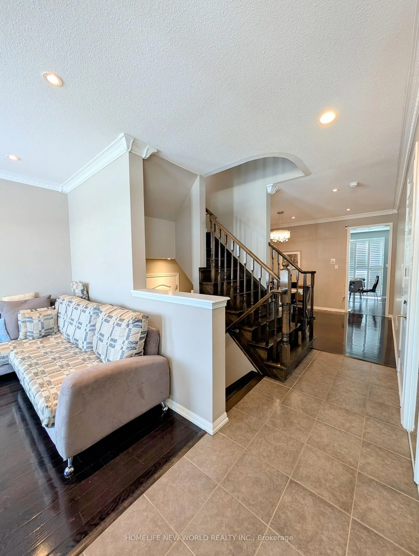 Photo 3 of 105 James Parrott Avenue, Markham, Wismer — HOMEH