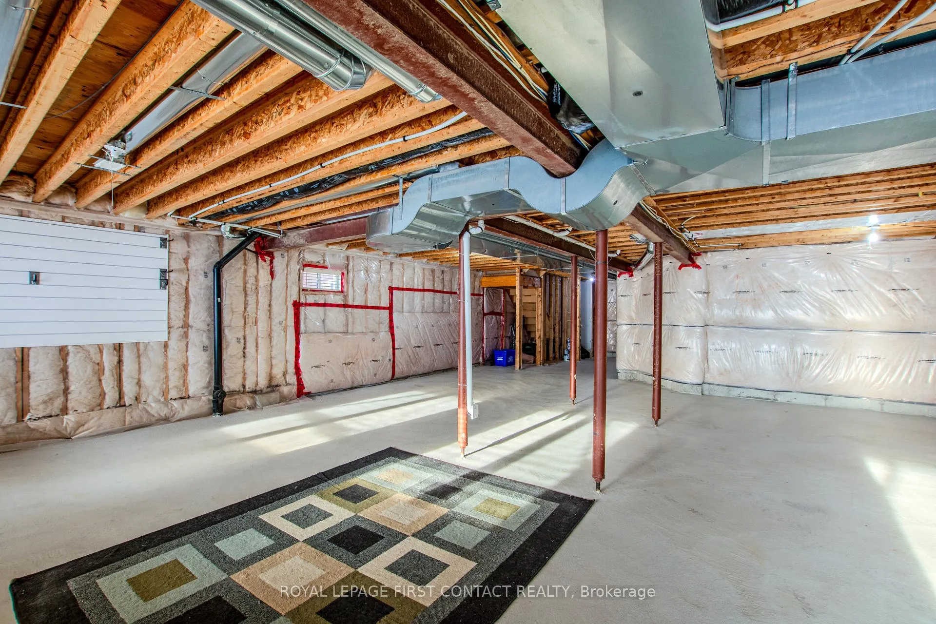 Photo 48 of 30 Forsyth Crescent, Barrie, West Bayfield — HOMEH