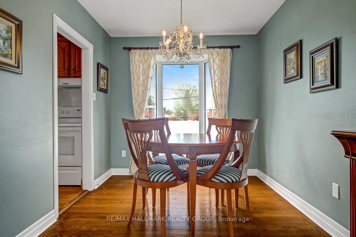Photo 13 of 33 Glenmanor Drive, Ottawa, Meadowlands/Crestview — HOMEH