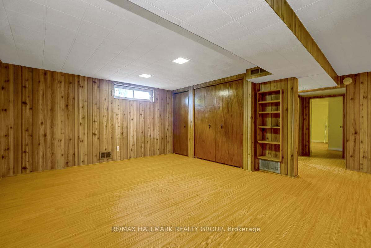 Photo 27 of 33 Glenmanor Drive, Ottawa, Meadowlands/Crestview — HOMEH