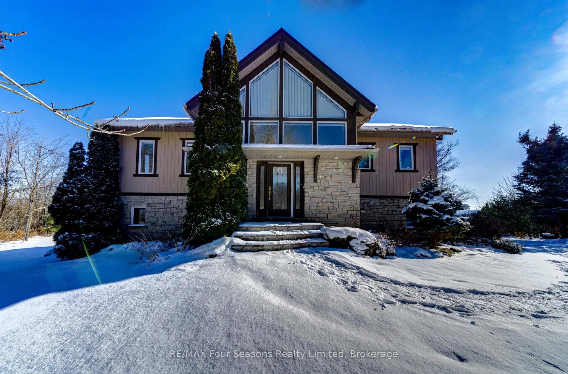 Photo 3 of 265617 25 Side Road, Meaford — HOMEH