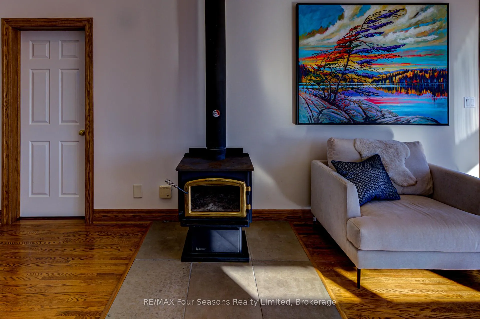 Photo 10 of 265617 25 Side Road, Meaford — HOMEH