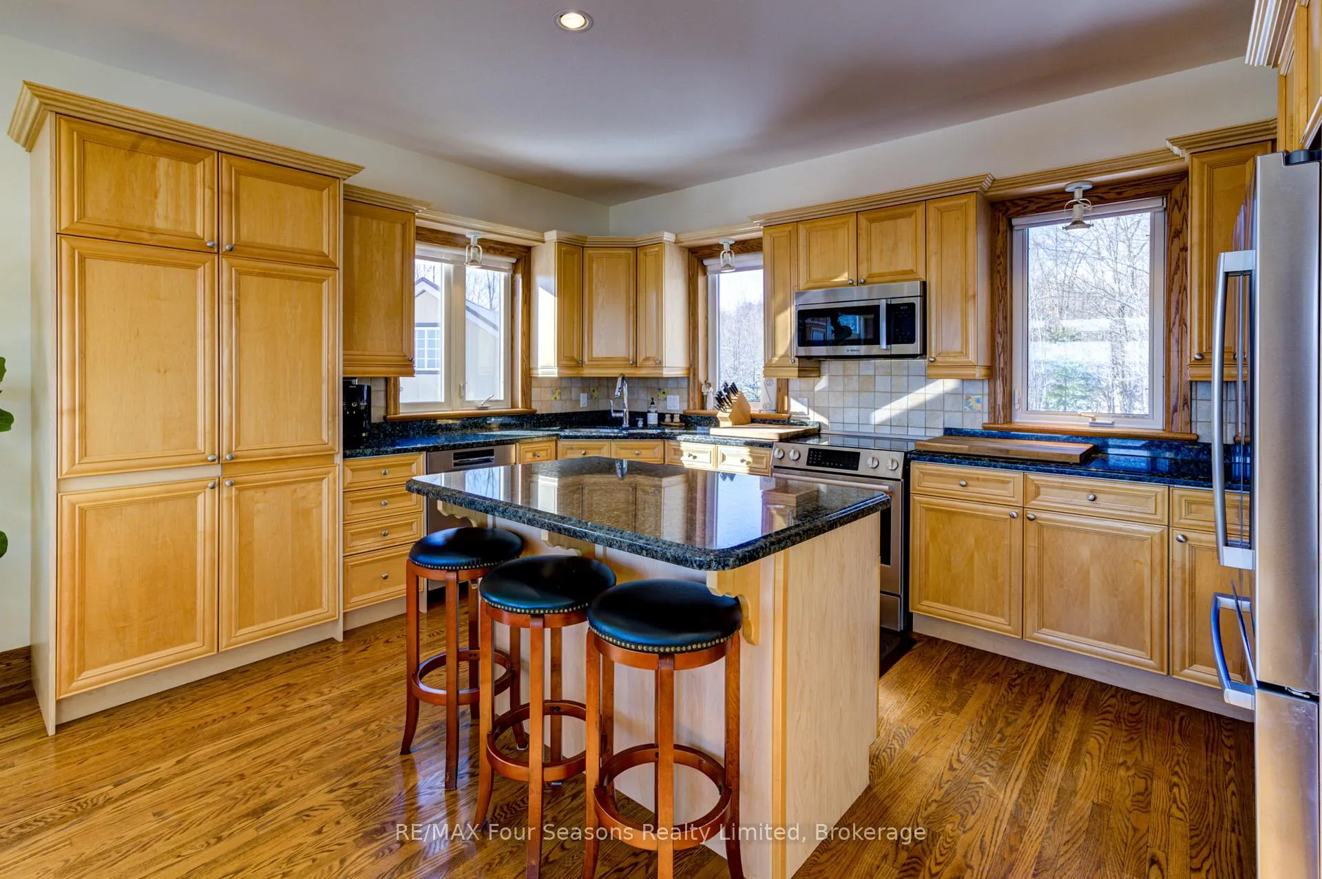 Photo 14 of 265617 25 Side Road, Meaford — HOMEH