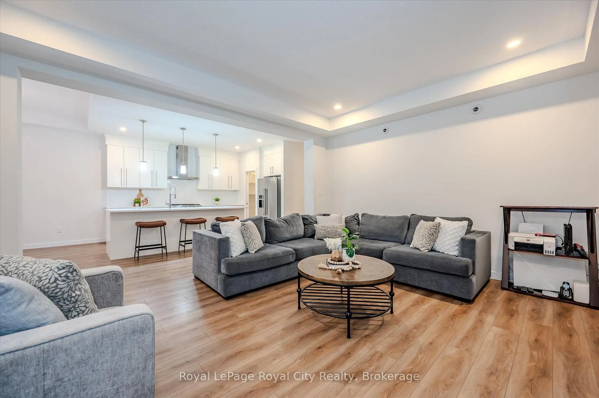 Photo 9 of 49 Ryder Avenue, Guelph, Kortright West — HOMEH