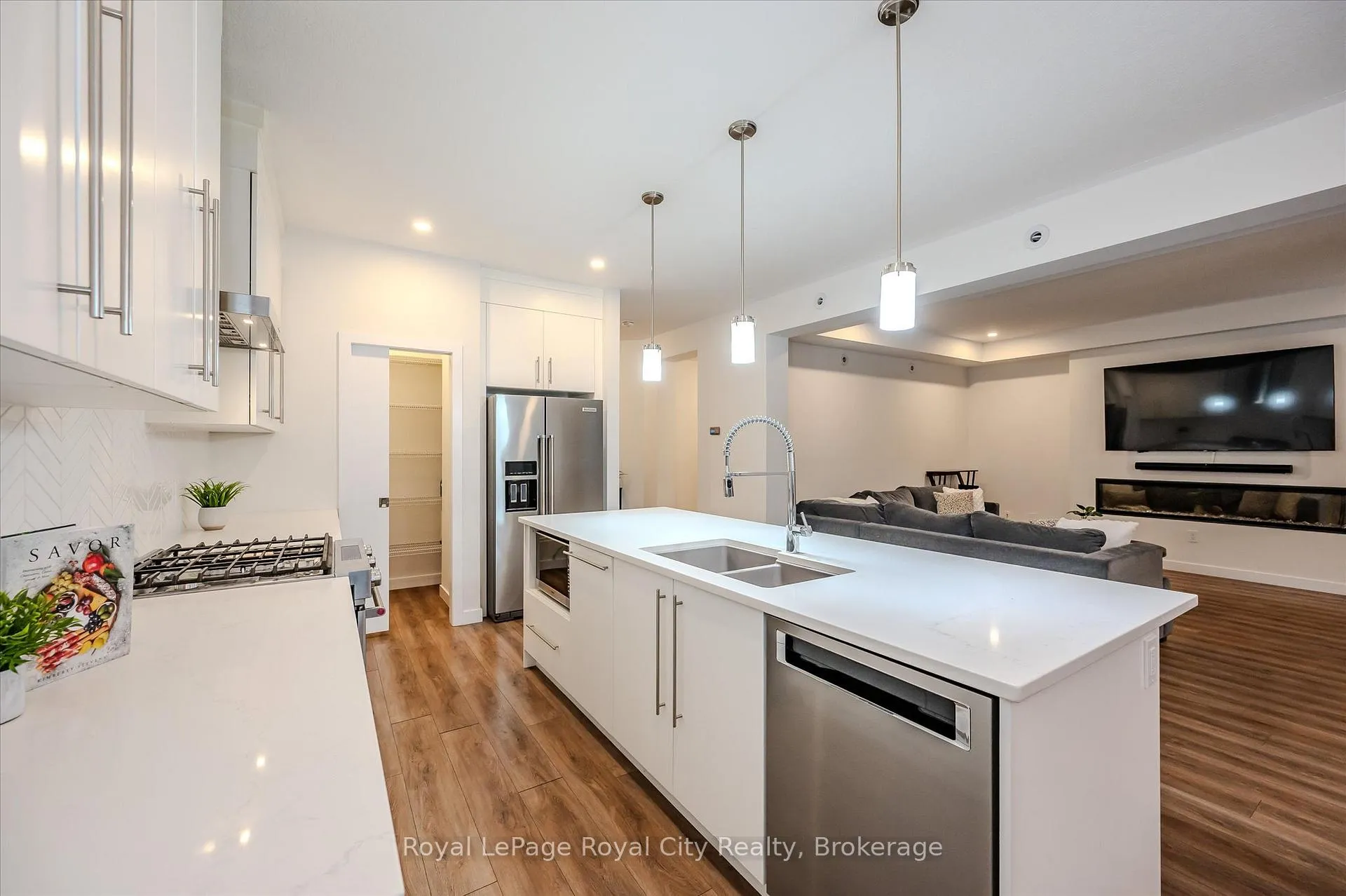 Photo 12 of 49 Ryder Avenue, Guelph, Kortright West — HOMEH