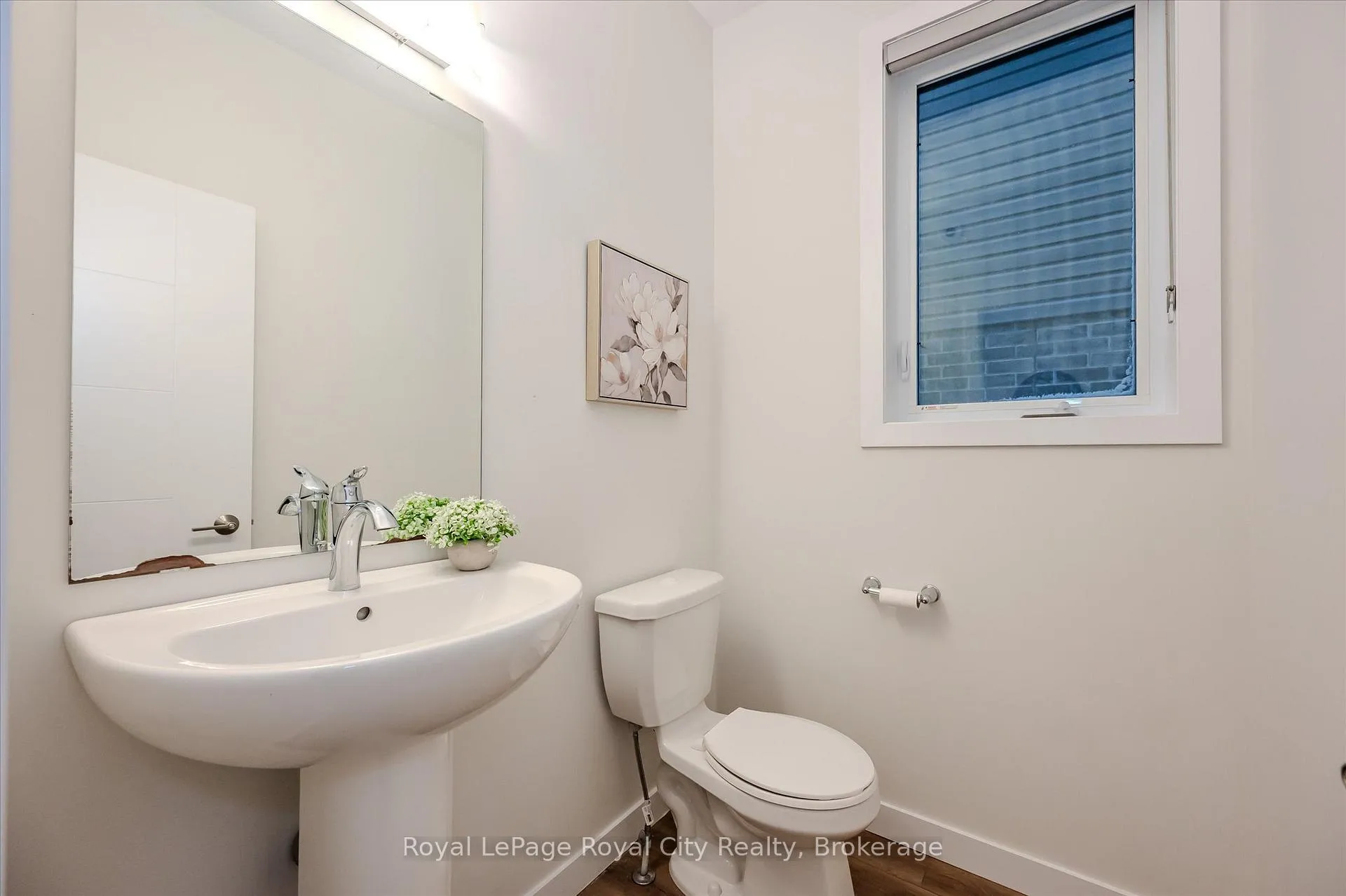 Photo 18 of 49 Ryder Avenue, Guelph, Kortright West — HOMEH