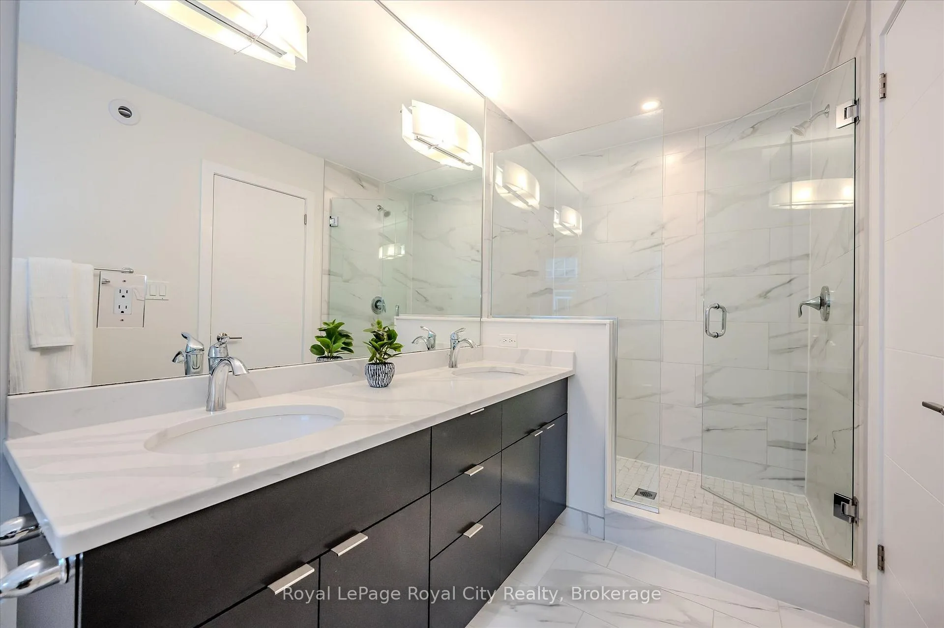 Photo 26 of 49 Ryder Avenue, Guelph, Kortright West — HOMEH