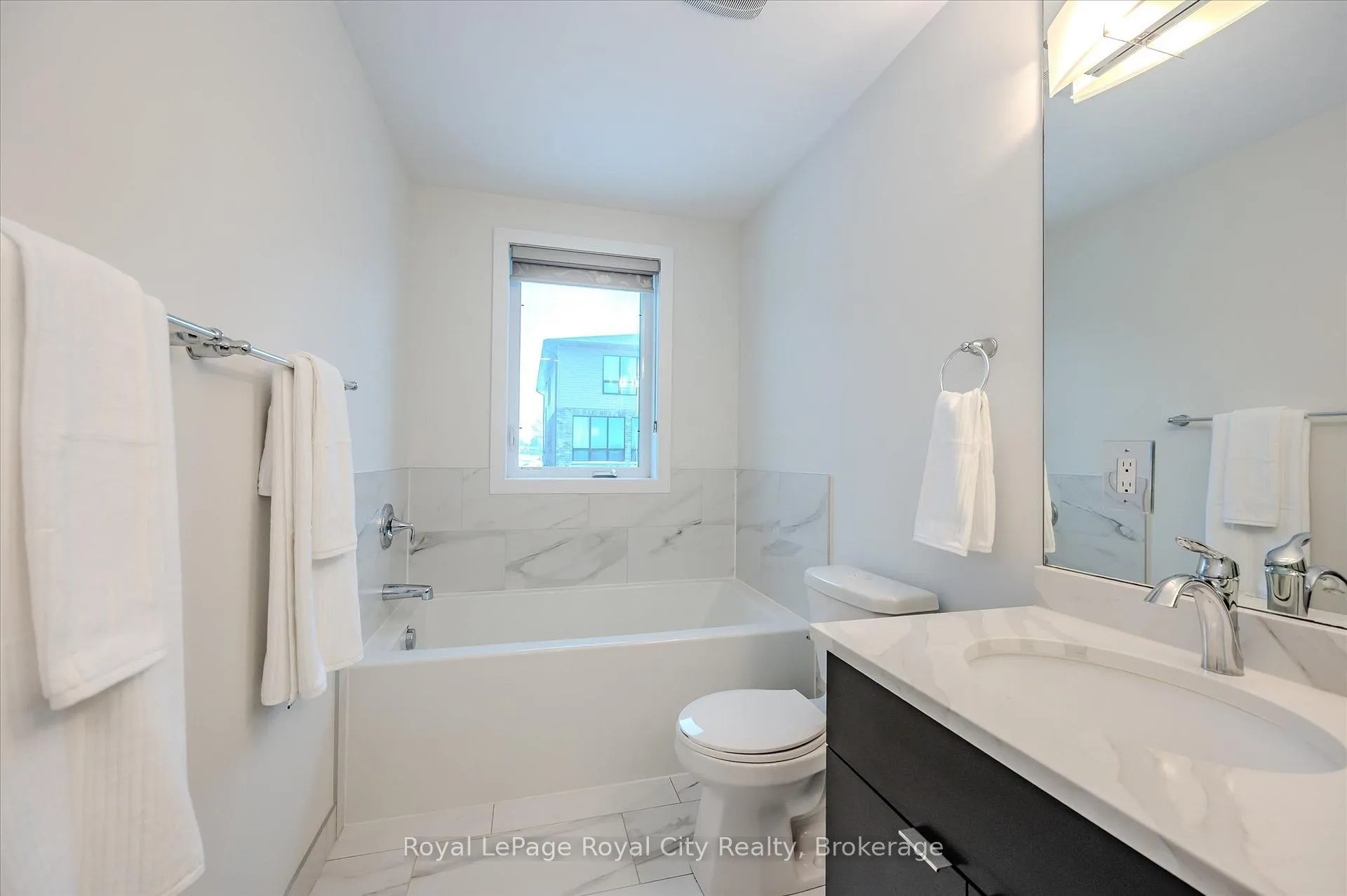 Photo 27 of 49 Ryder Avenue, Guelph, Kortright West — HOMEH