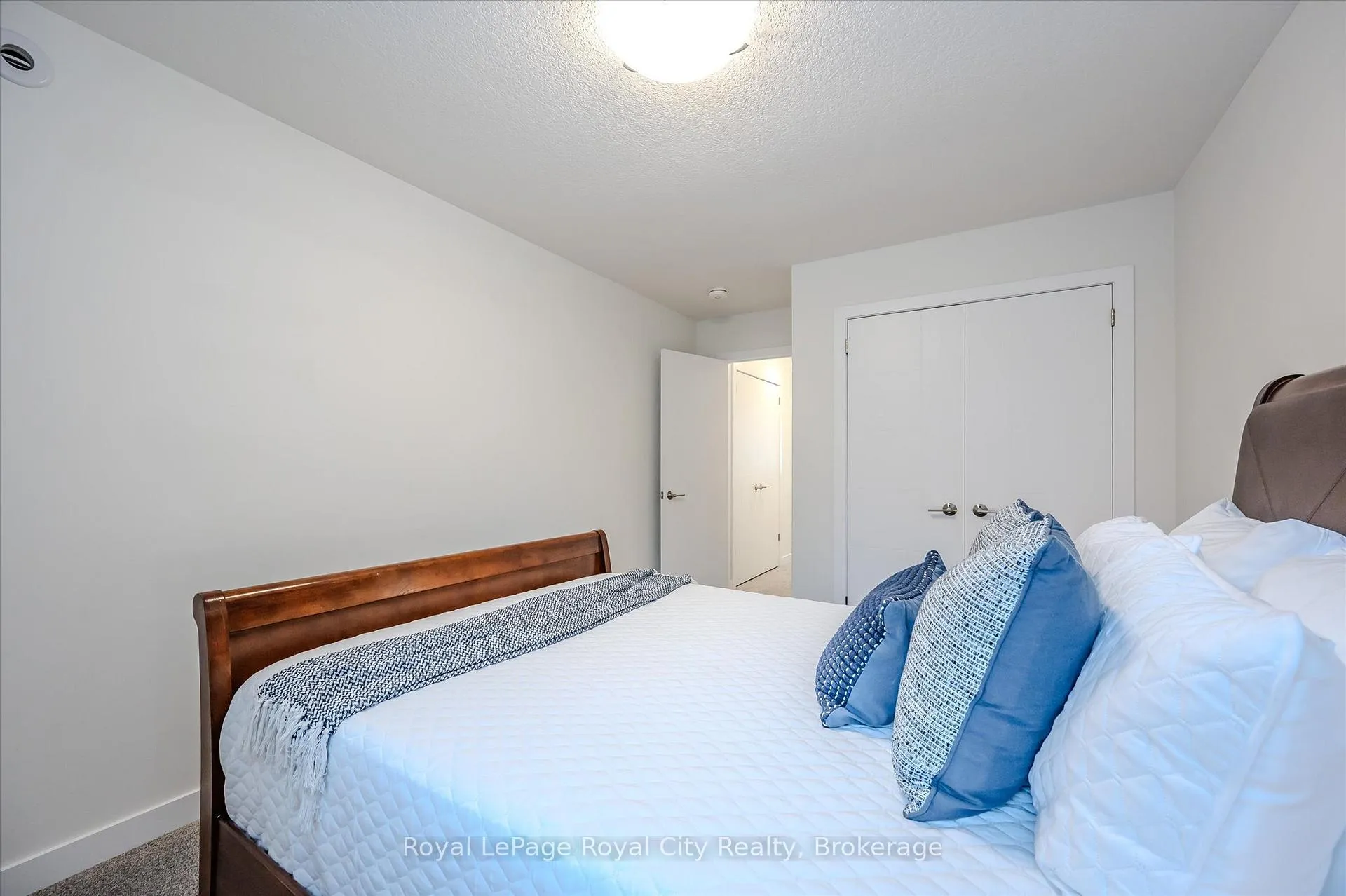 Photo 32 of 49 Ryder Avenue, Guelph, Kortright West — HOMEH