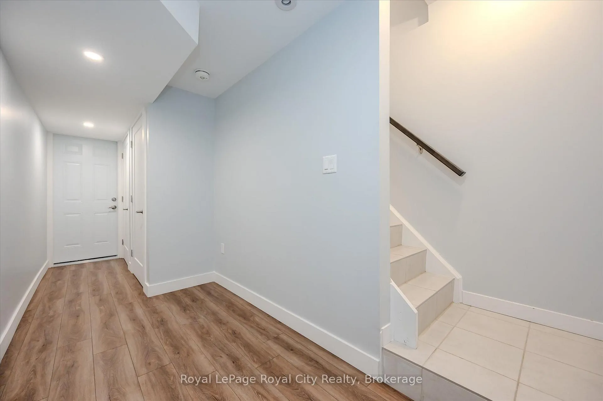 Photo 33 of 49 Ryder Avenue, Guelph, Kortright West — HOMEH