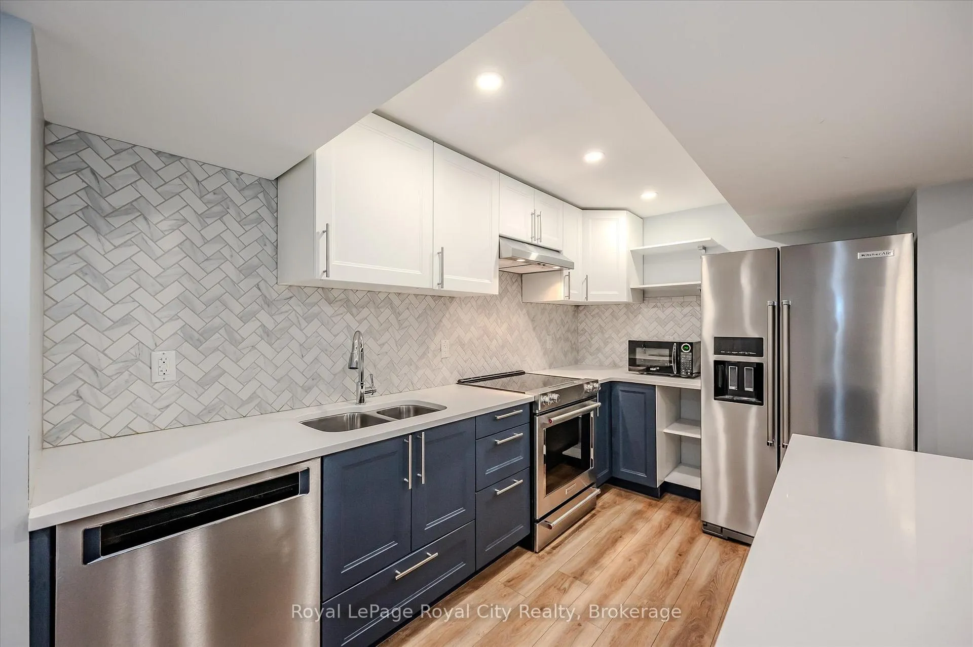 Photo 38 of 49 Ryder Avenue, Guelph, Kortright West — HOMEH