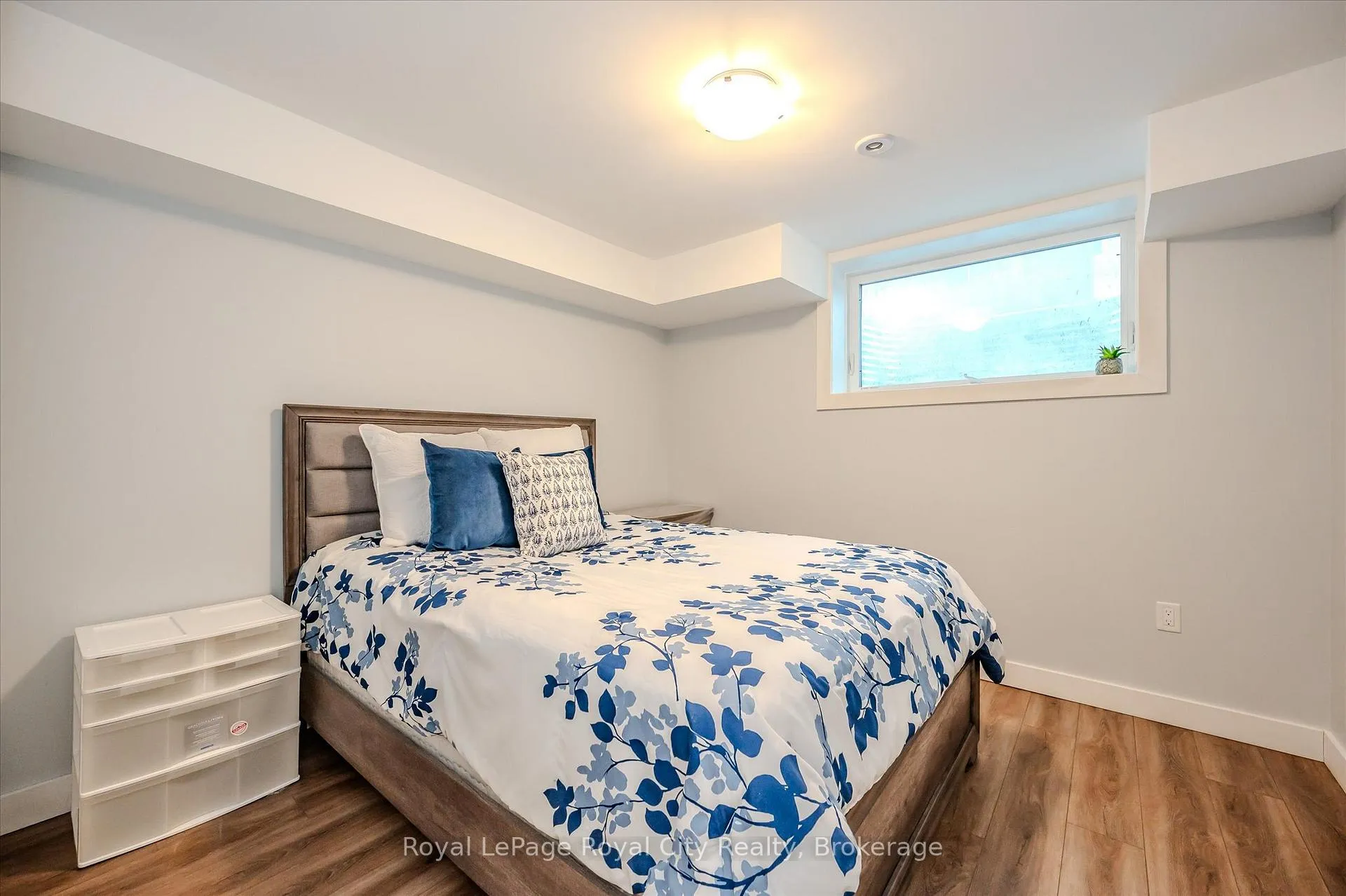 Photo 41 of 49 Ryder Avenue, Guelph, Kortright West — HOMEH