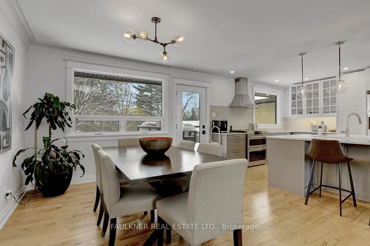 Photo 10 of 821 Hare Avenue, Ottawa, McKellar Heights/Glabar Park — HOMEH