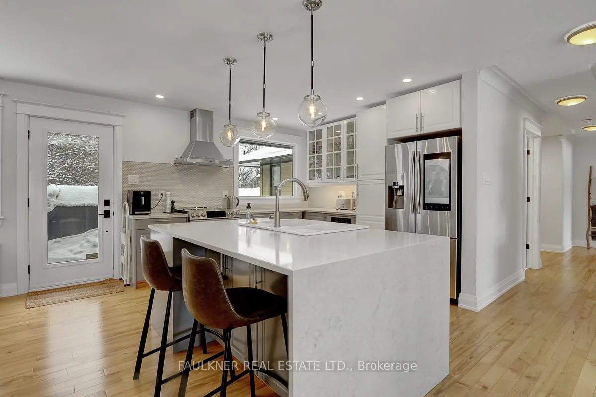 Photo 12 of 821 Hare Avenue, Ottawa, McKellar Heights/Glabar Park — HOMEH