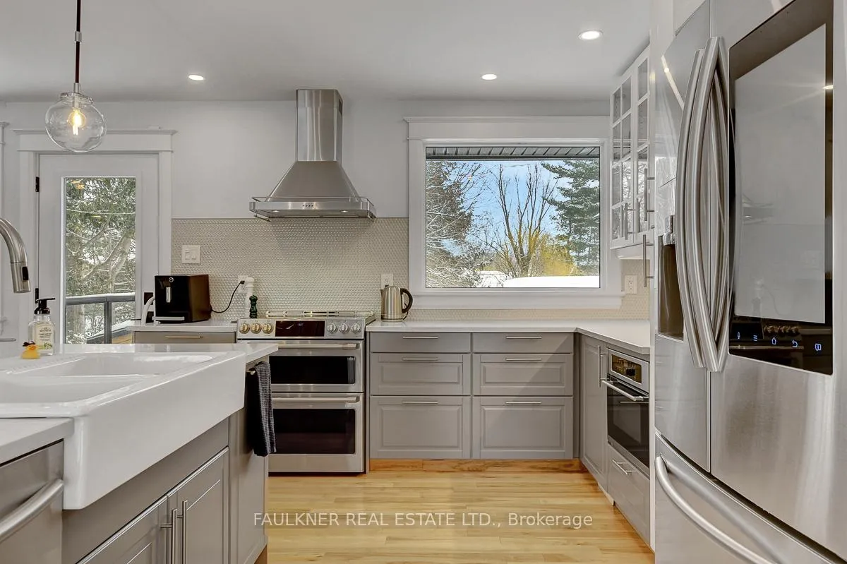 Photo 13 of 821 Hare Avenue, Ottawa, McKellar Heights/Glabar Park — HOMEH