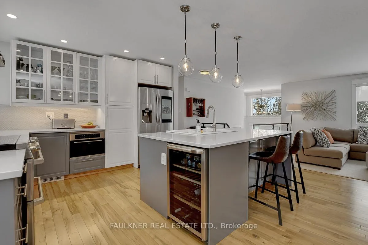 Photo 15 of 821 Hare Avenue, Ottawa, McKellar Heights/Glabar Park — HOMEH