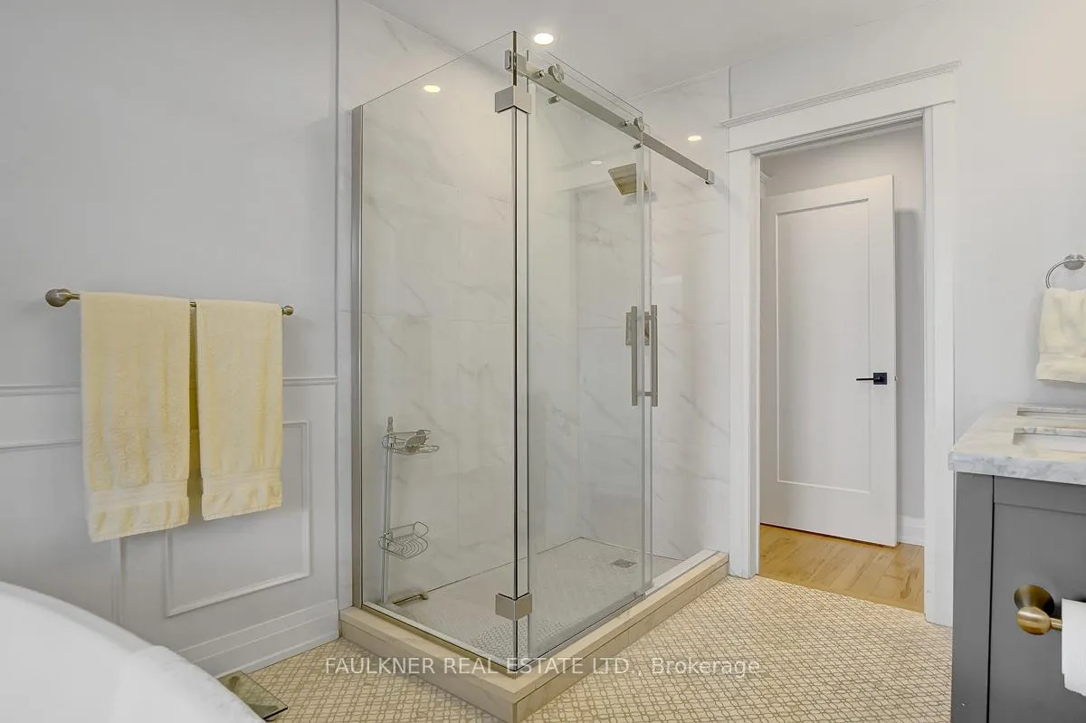 Photo 23 of 821 Hare Avenue, Ottawa, McKellar Heights/Glabar Park — HOMEH