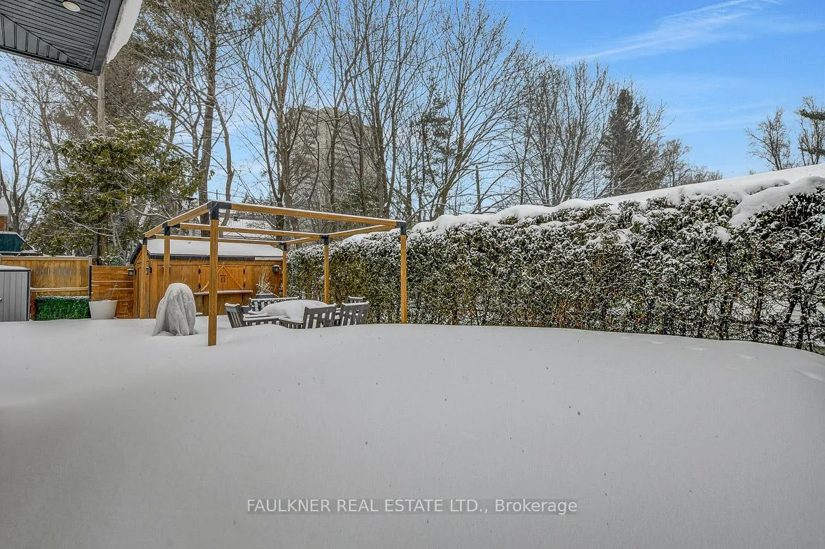 Photo 42 of 821 Hare Avenue, Ottawa, McKellar Heights/Glabar Park — HOMEH