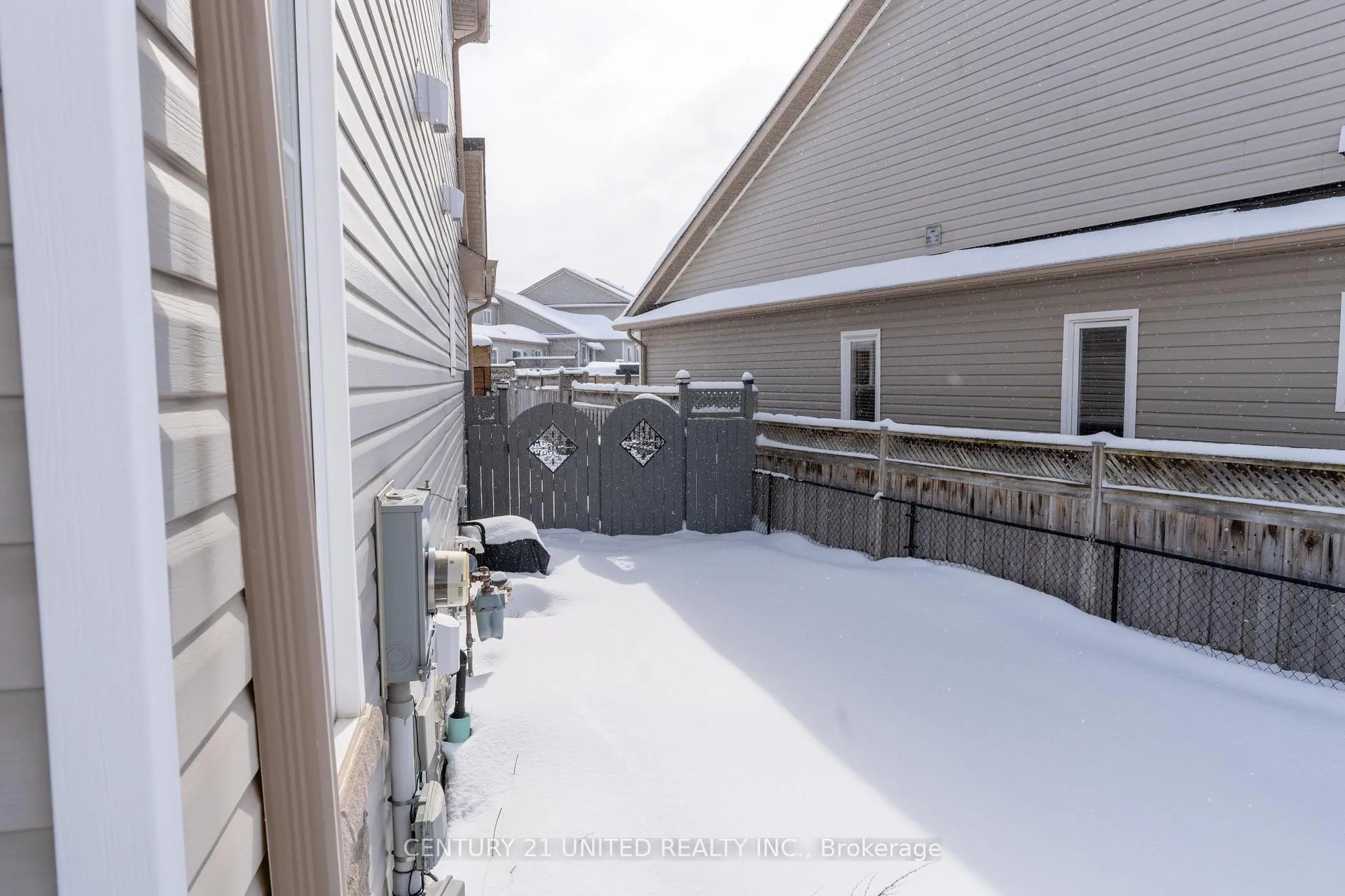 Photo 24 of 1360 Ireland Drive, Peterborough, Monaghan Ward 2 — HOMEH