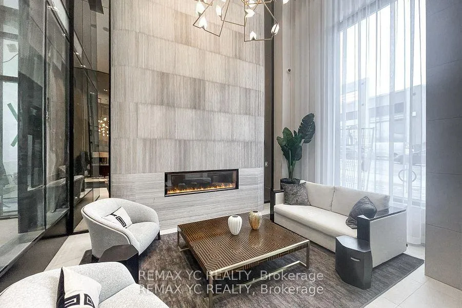 Photo 2 of Unit 706, 2020 Bathurst Street, Toronto, Humewood-Cedarvale — HOMEH
