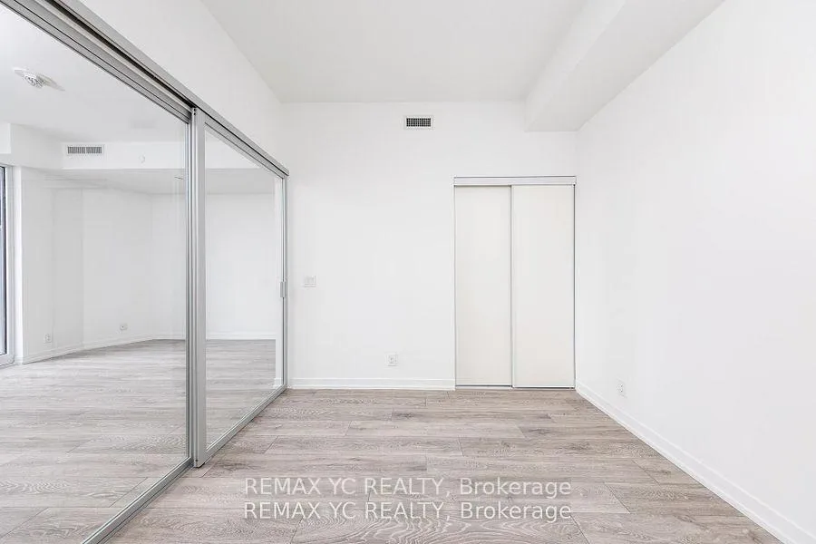 Photo 13 of Unit 706, 2020 Bathurst Street, Toronto, Humewood-Cedarvale — HOMEH