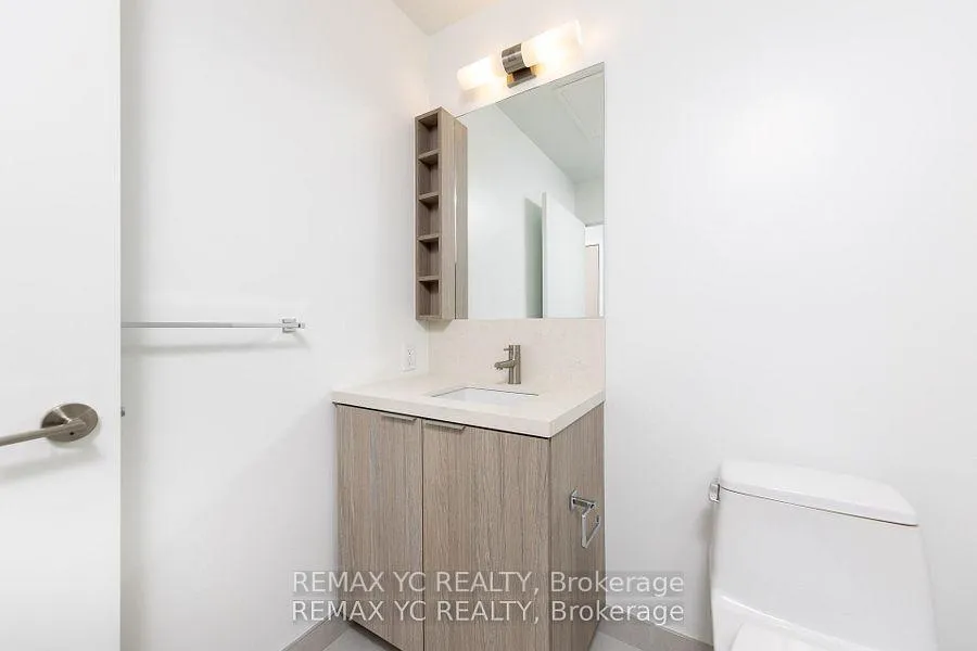 Photo 16 of Unit 706, 2020 Bathurst Street, Toronto, Humewood-Cedarvale — HOMEH