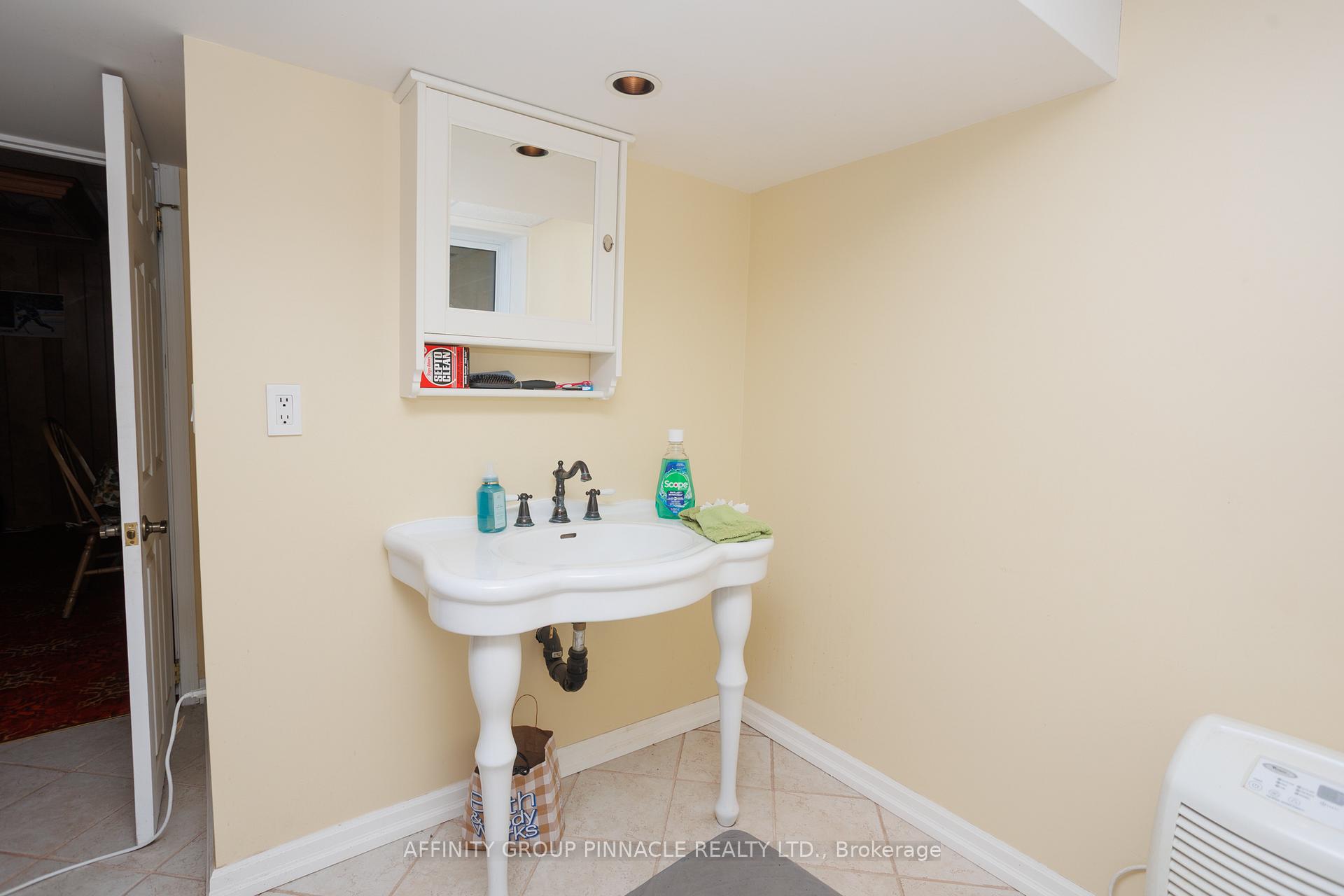 Photo 33 of 106914 Hwy 7, Madoc — HOMEH