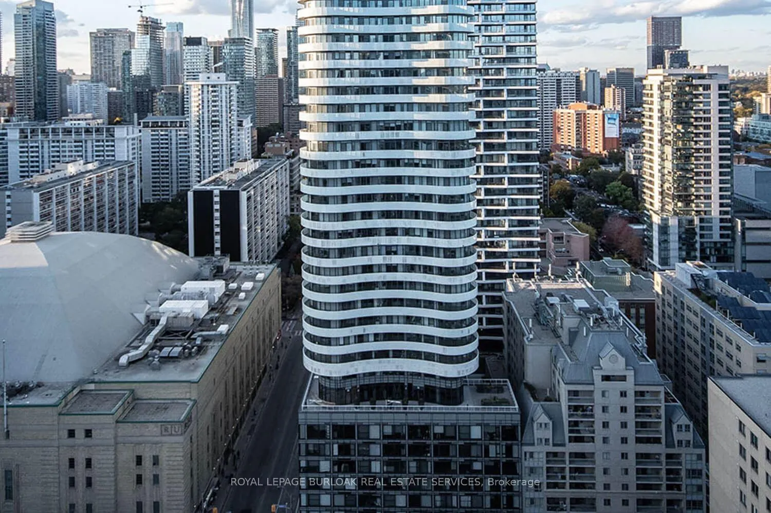 Photo 1 of Unit 313, 403 Church Street, Toronto, Church-Yonge Corridor — HOMEH