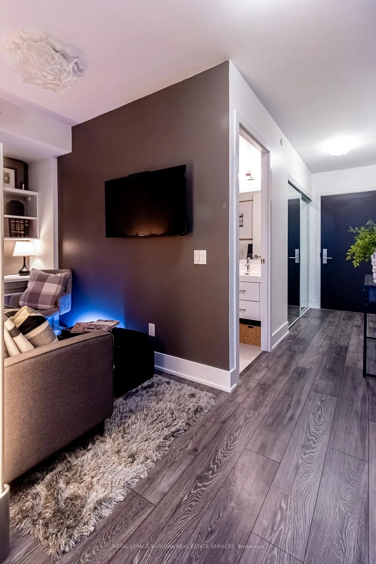 Photo 10 of Unit 313, 403 Church Street, Toronto, Church-Yonge Corridor — HOMEH
