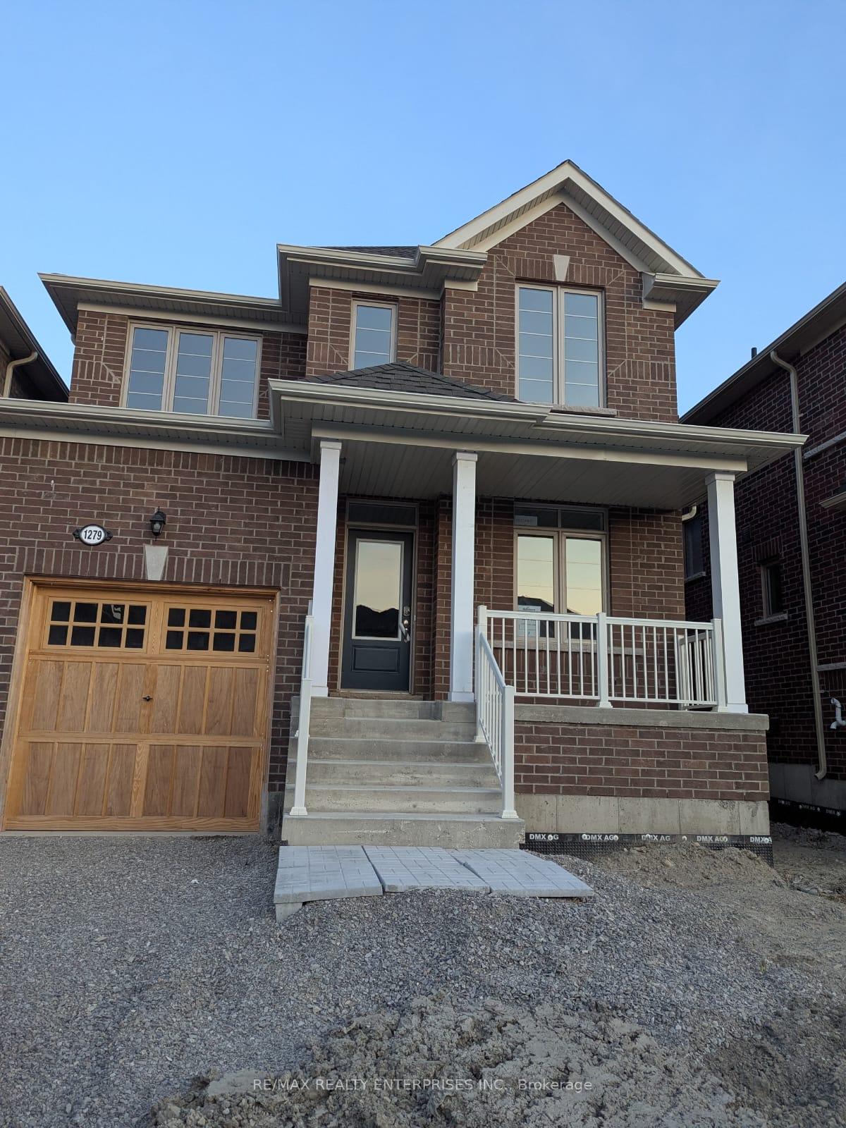 Photo 2 of 1279 Davis Loop, Innisfil, Lefroy — HOMEH