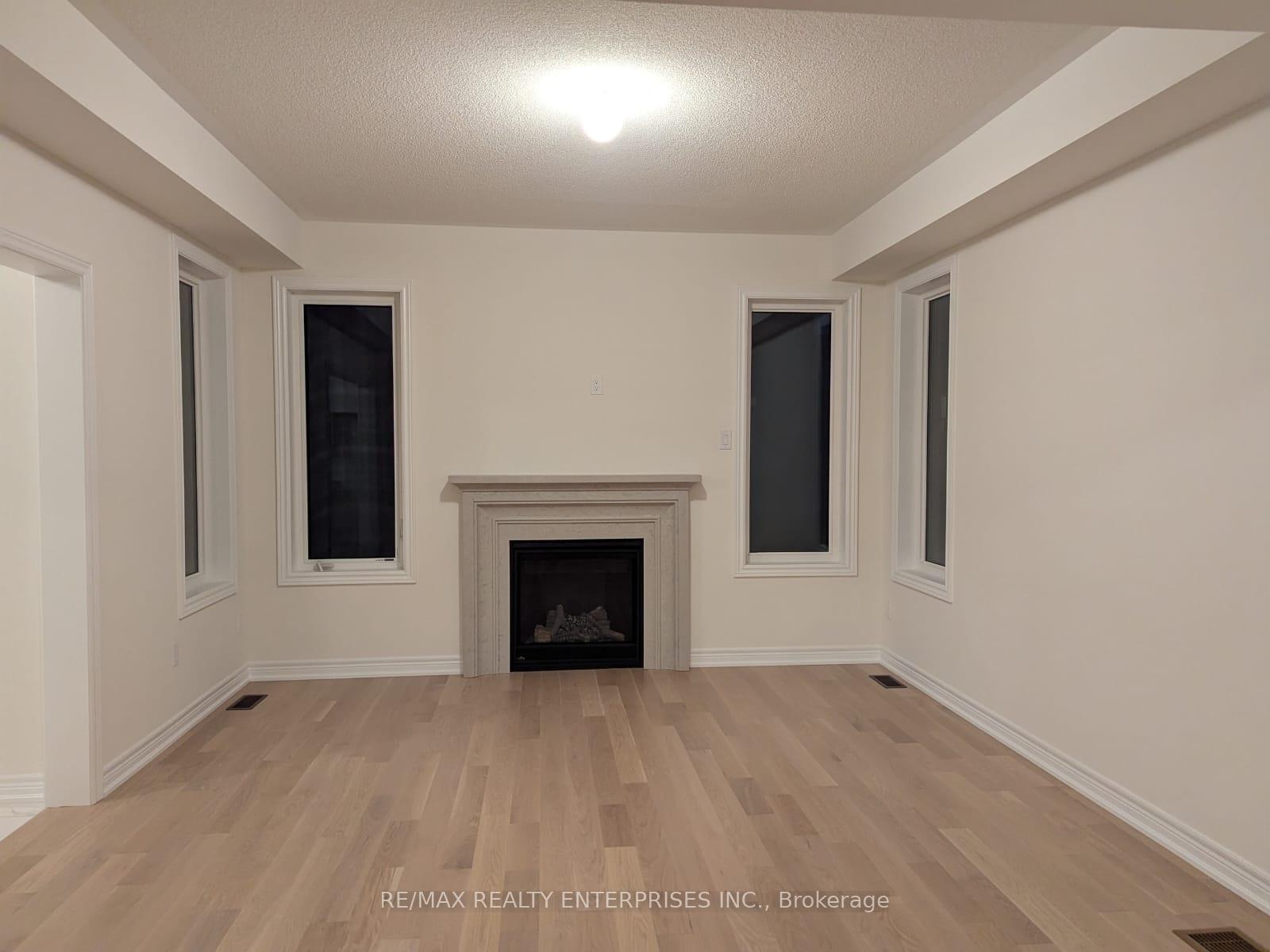 Photo 6 of 1279 Davis Loop, Innisfil, Lefroy — HOMEH