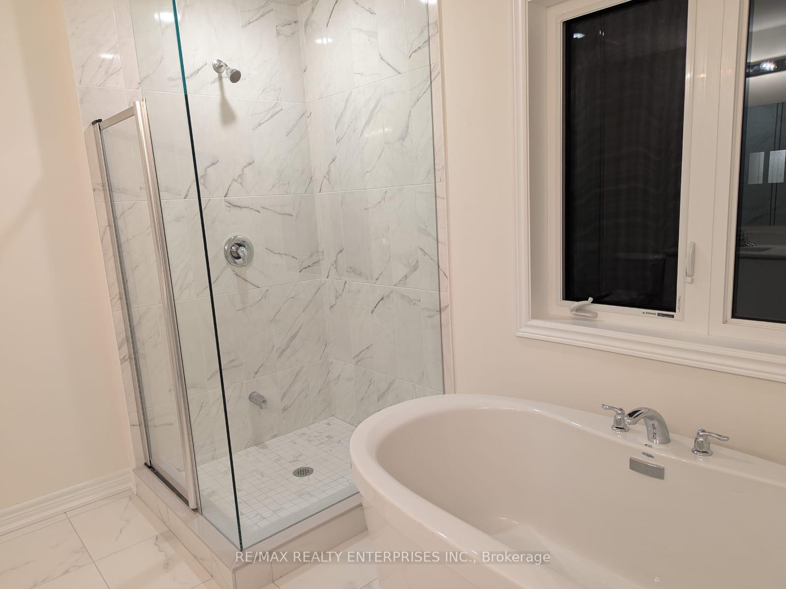Photo 15 of 1279 Davis Loop, Innisfil, Lefroy — HOMEH