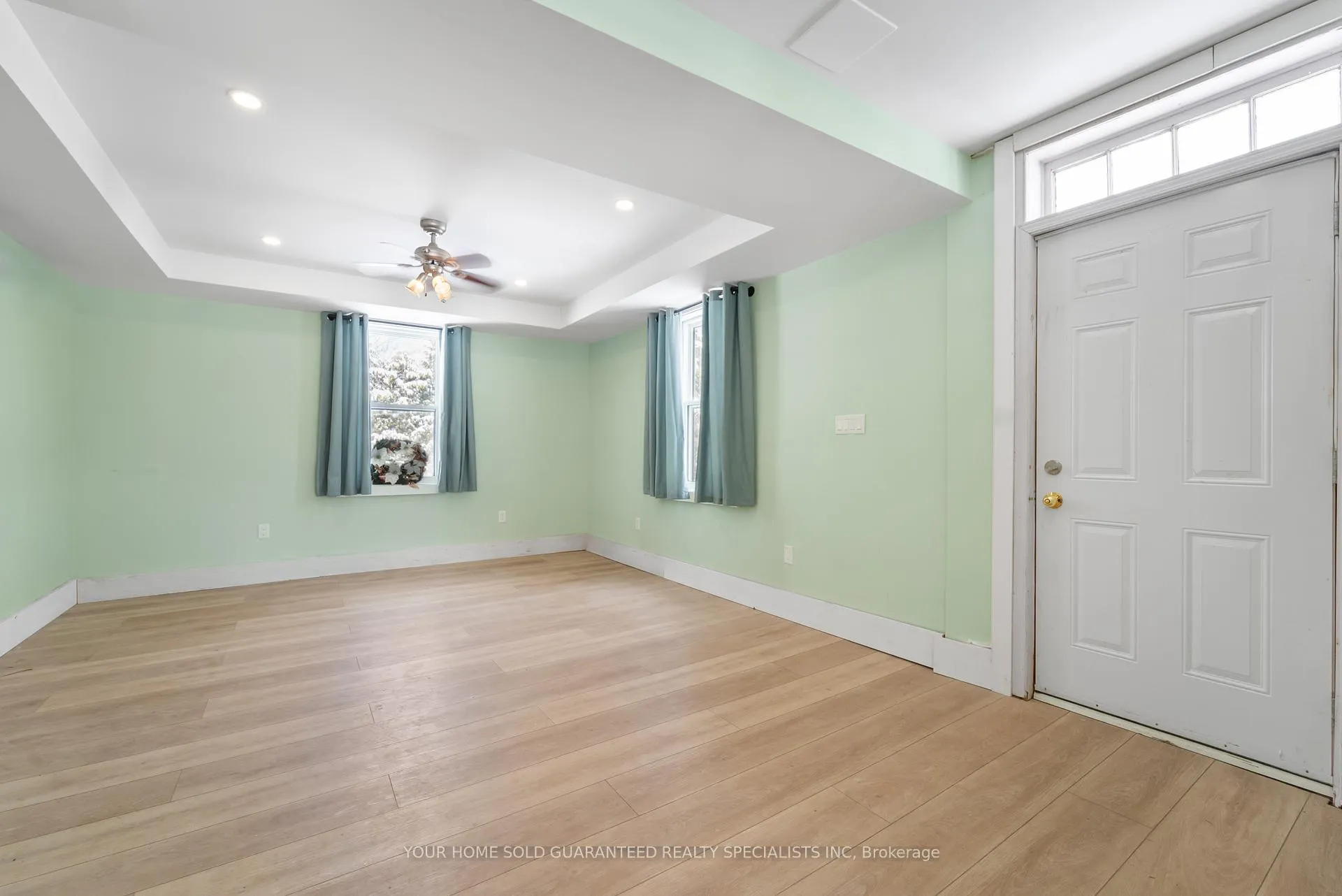 Photo 13 of 4396 Penetanguishene Road, Springwater, Hillsdale — HOMEH